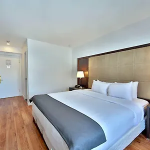 Newstar Hotel